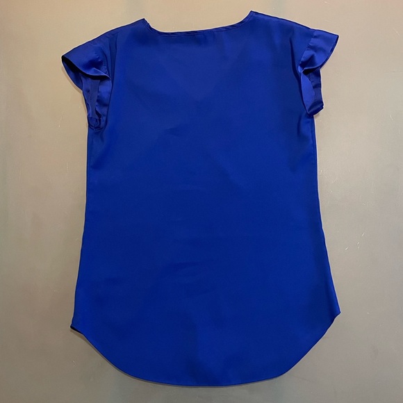 Express Blouse - Picture 2 of 5